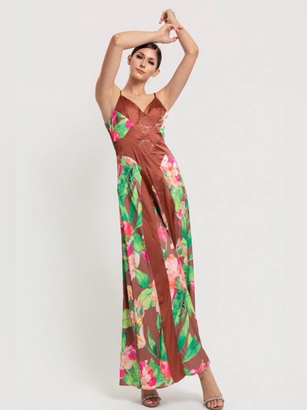 Brown Floral Maxi Dress with V-Neck NEW